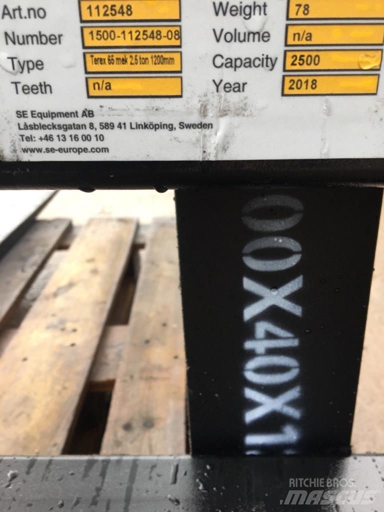  SE AB Terex TL65-80 Pallgafflar