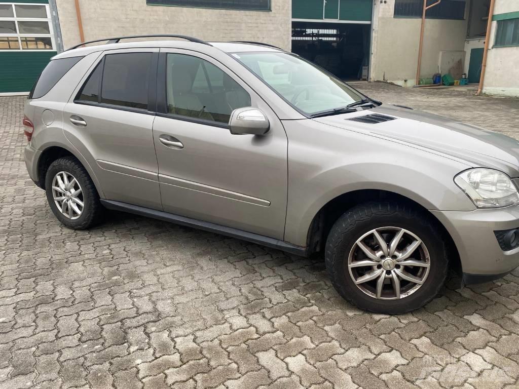 Mercedes-Benz ML 320 Personbilar