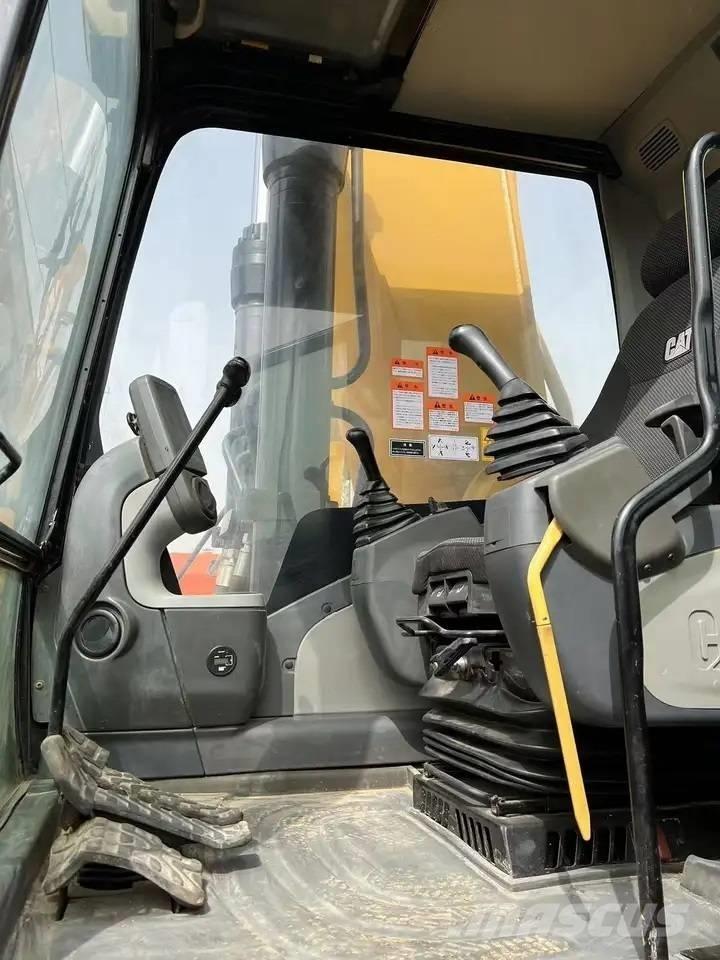 CAT 336D Bandgrävare