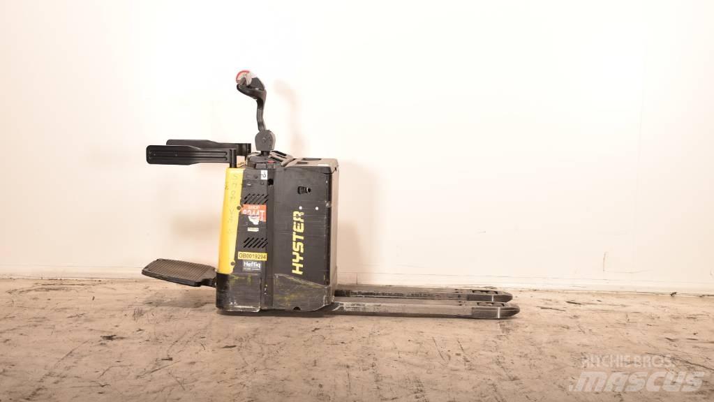 Hyster P 2.0 S Låglyftare med plattform