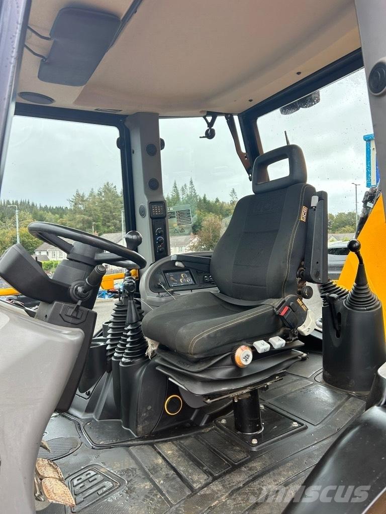 JCB 3CX 81kW / 108 BHP Grävlastare
