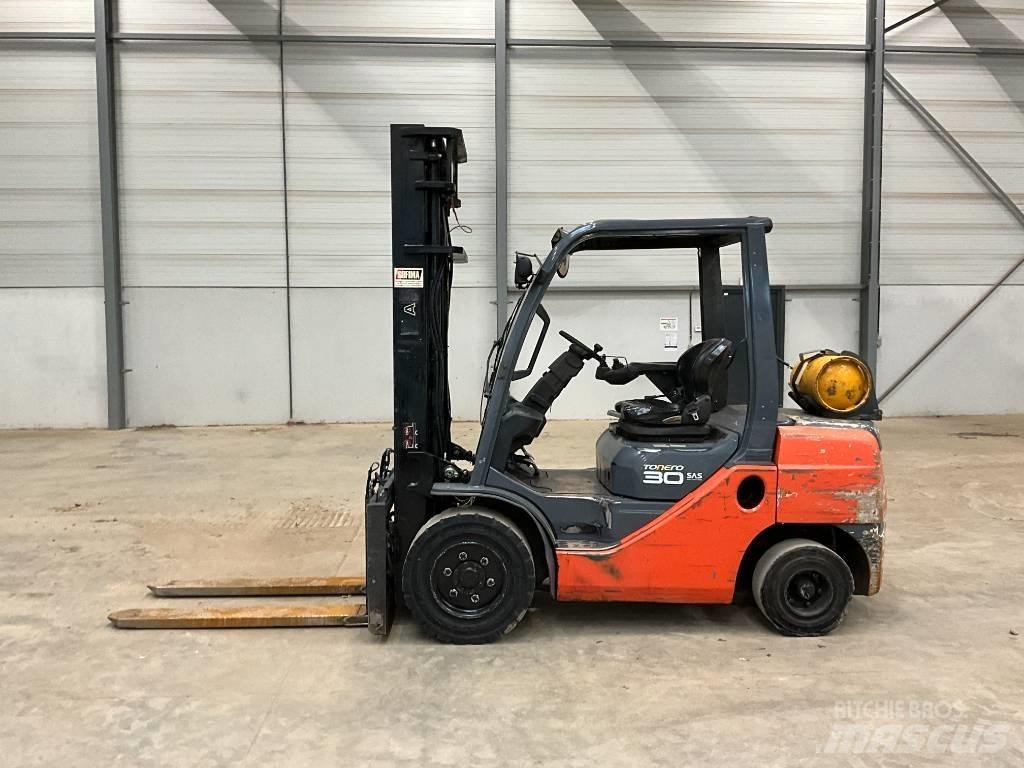 Toyota Tonero 30 Gasolmotviktstruckar