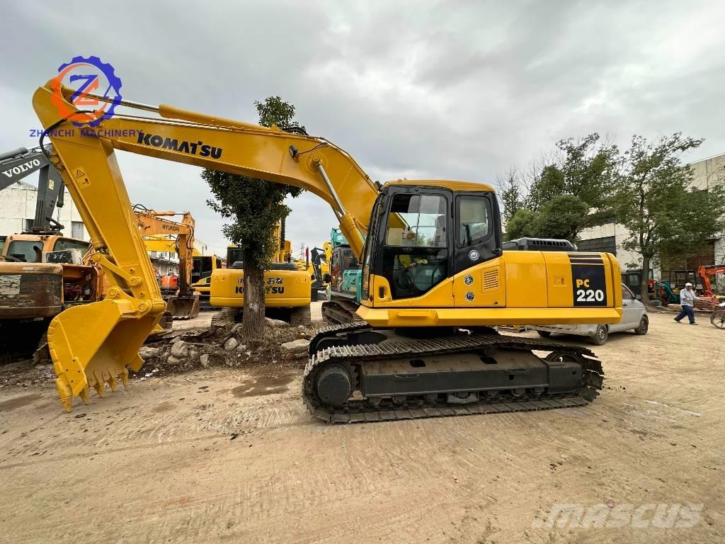 Komatsu PC 220-7 Bandgrävare