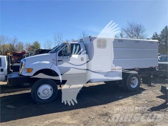 Ford F750 Entreprenad - Övrigt