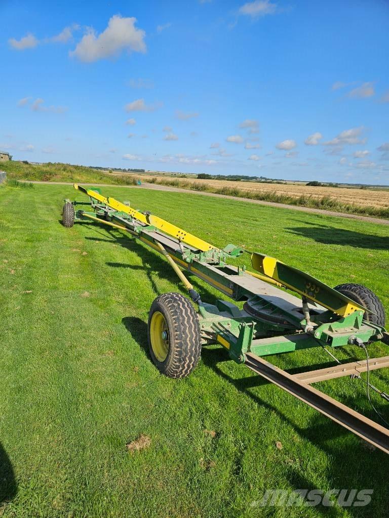 John Deere S 680 Skördetröskor