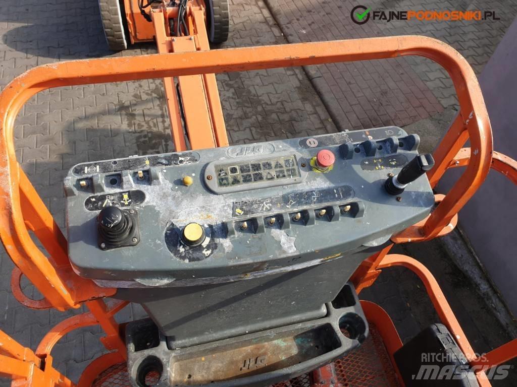 JLG E 300 AJP Bomliftar