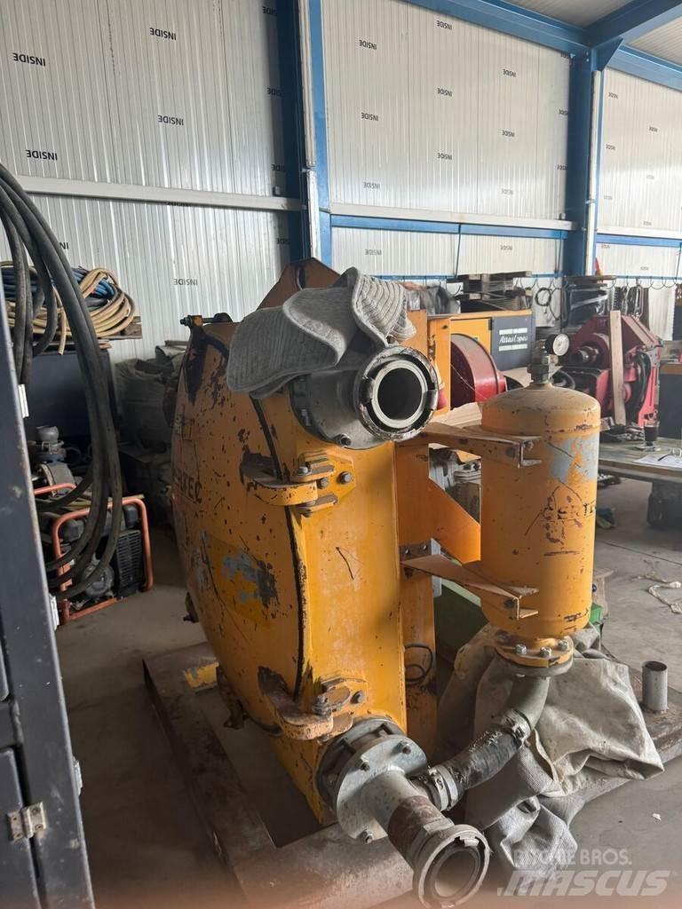  GERTEC SP 1100 Lastbilar med betongpump