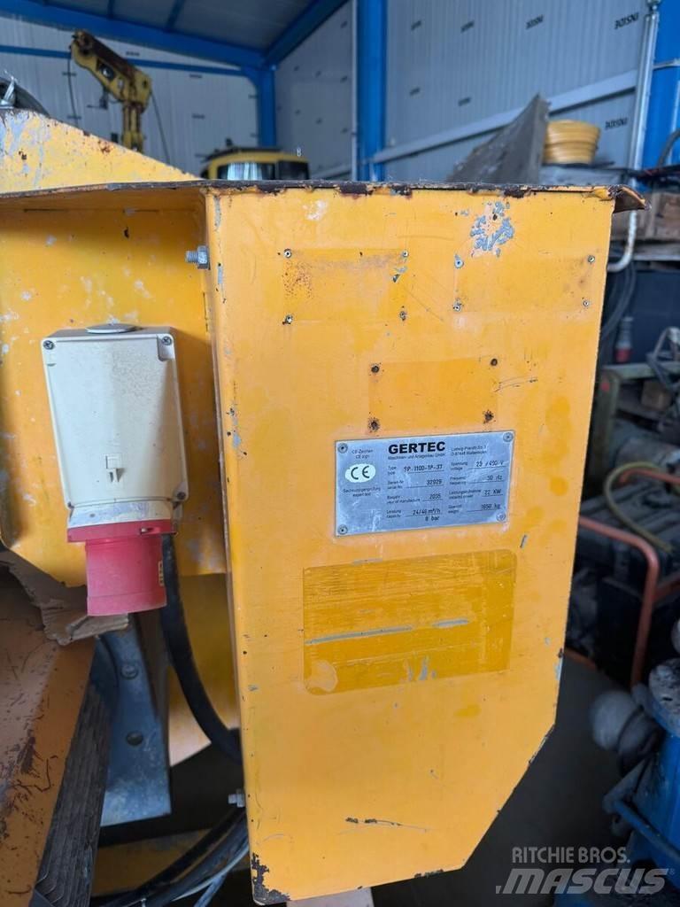  GERTEC SP 1100 Lastbilar med betongpump