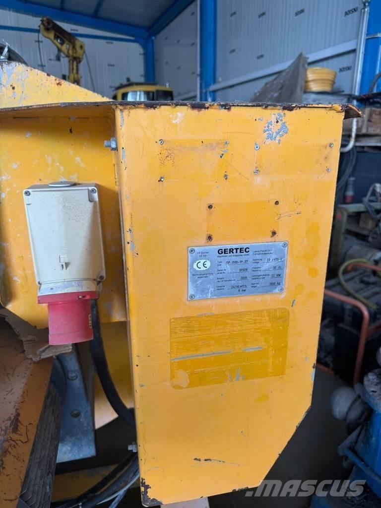 GERTEC SP 1100 Lastbilar med betongpump