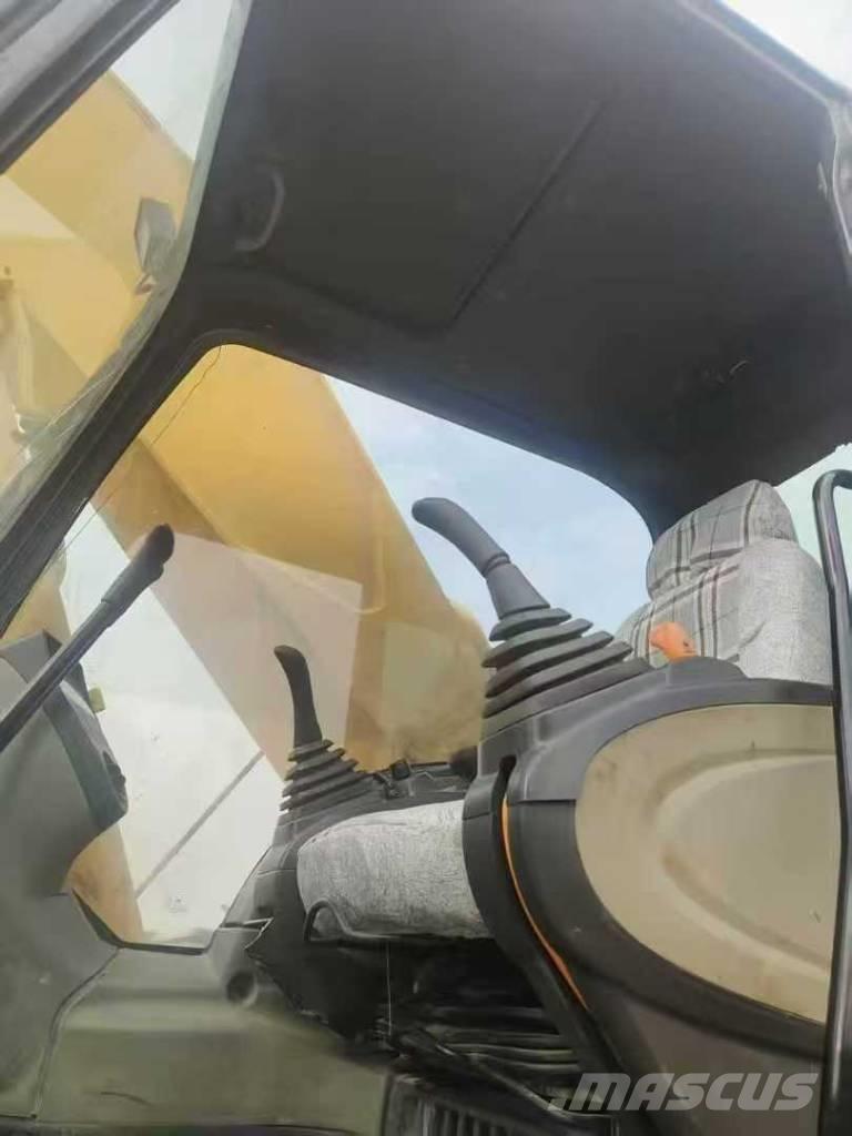 Sumitomo SH300 Bandgrävare