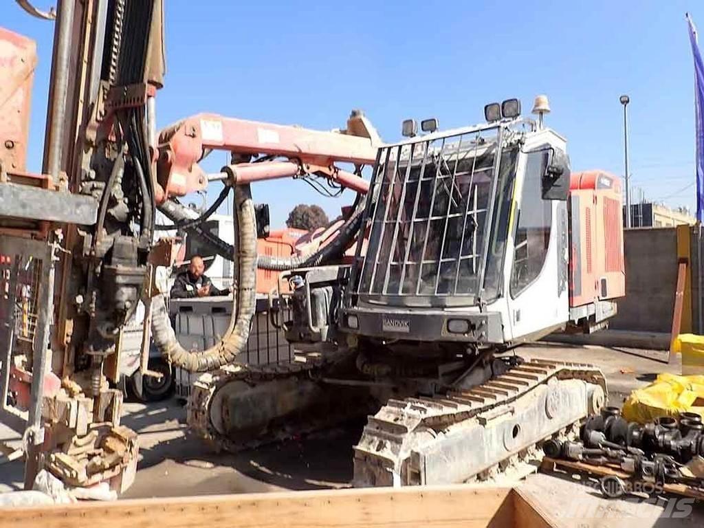 Sandvik DX800 Borrutrustning för ytborrning