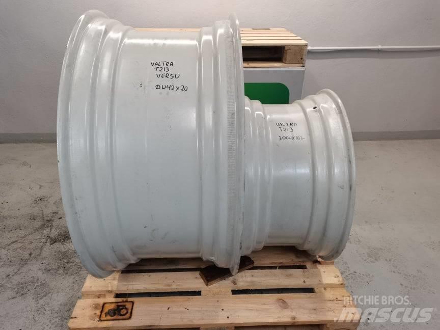 Valtra T R30X16 RIM Däck, hjul och fälgar