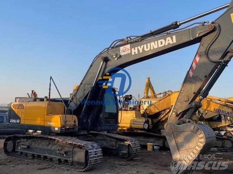 Hyundai 225VS Bandgrävare