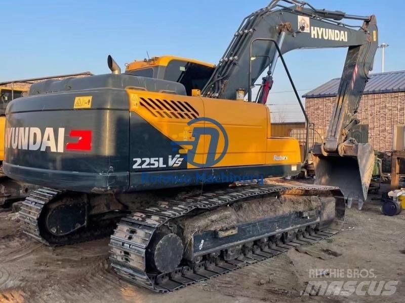 Hyundai 225VS Bandgrävare