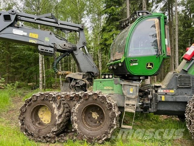 John Deere 1170 G Skördare
