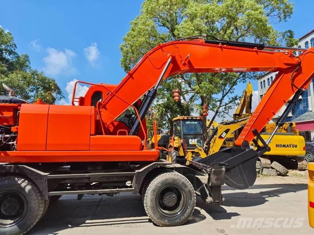 Doosan DH 210 W-7 Hjulgrävare