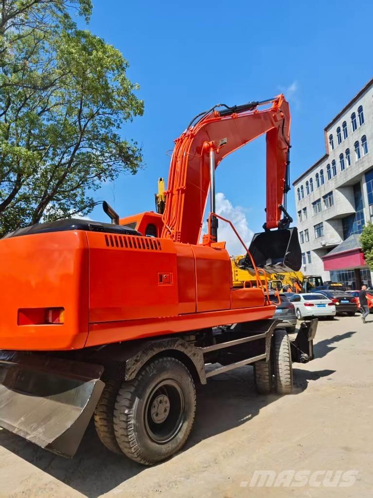 Doosan DH 210 W-7 Hjulgrävare