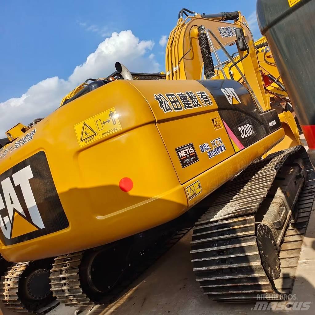 CAT 320 D Bandgrävare