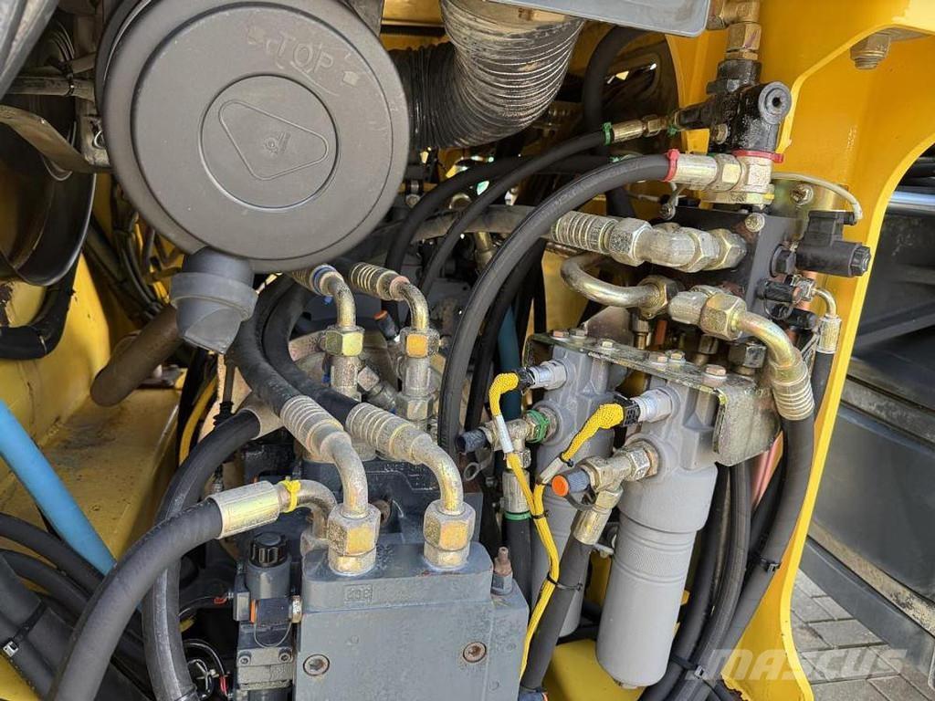 Bomag BW 151 AD-4 Tvåvalsvältar