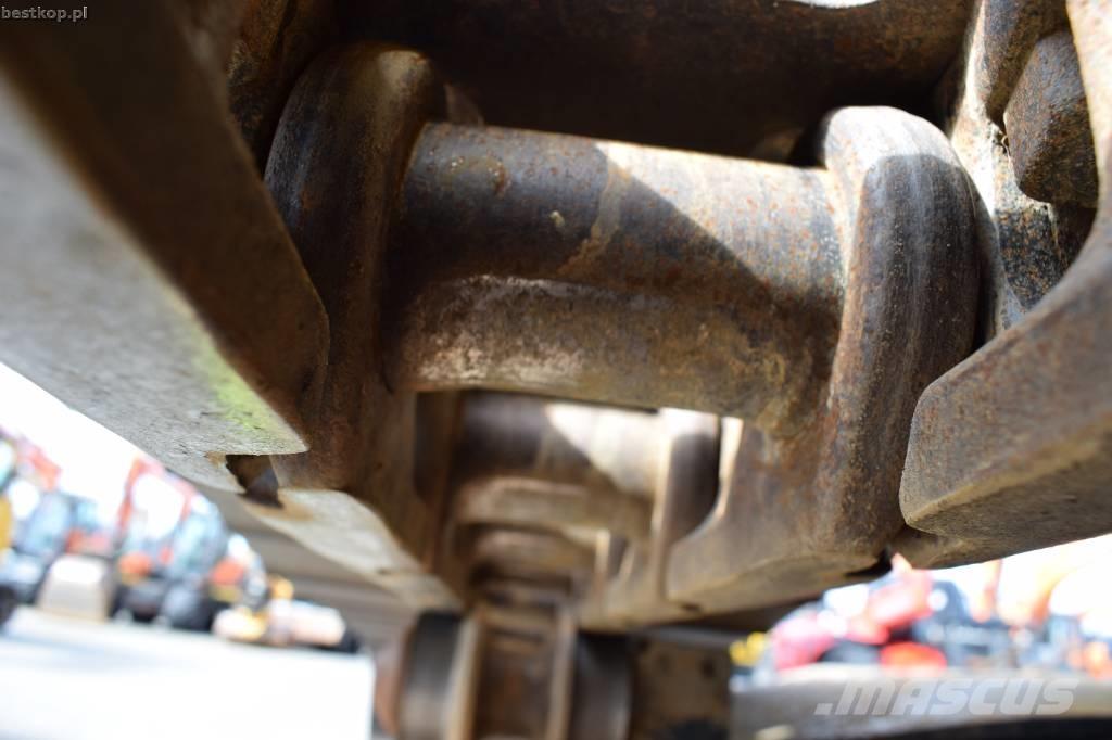 Komatsu PC 210 LC-11 Bandgrävare