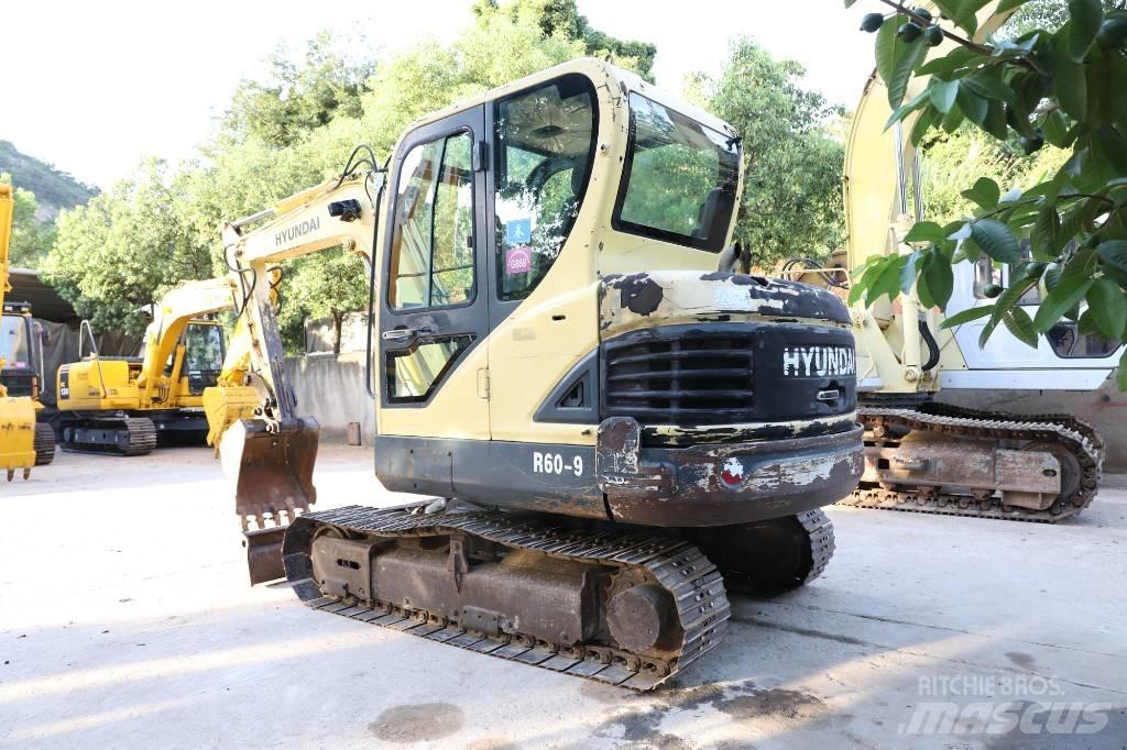 Hyundai R60-9 Minigrävare < 7t