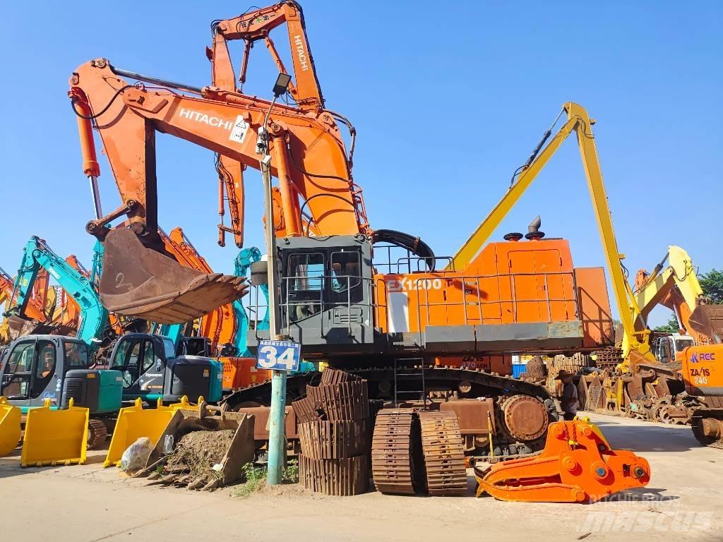 Hitachi EX 1200-6 Bandgrävare