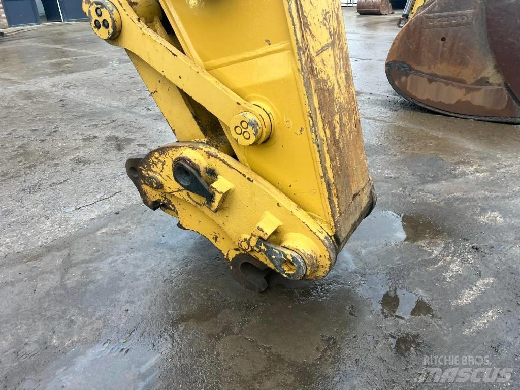 CAT 345 C L Bandgrävare