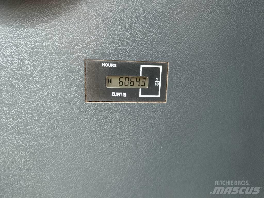 Hyundai R 145 Bandgrävare