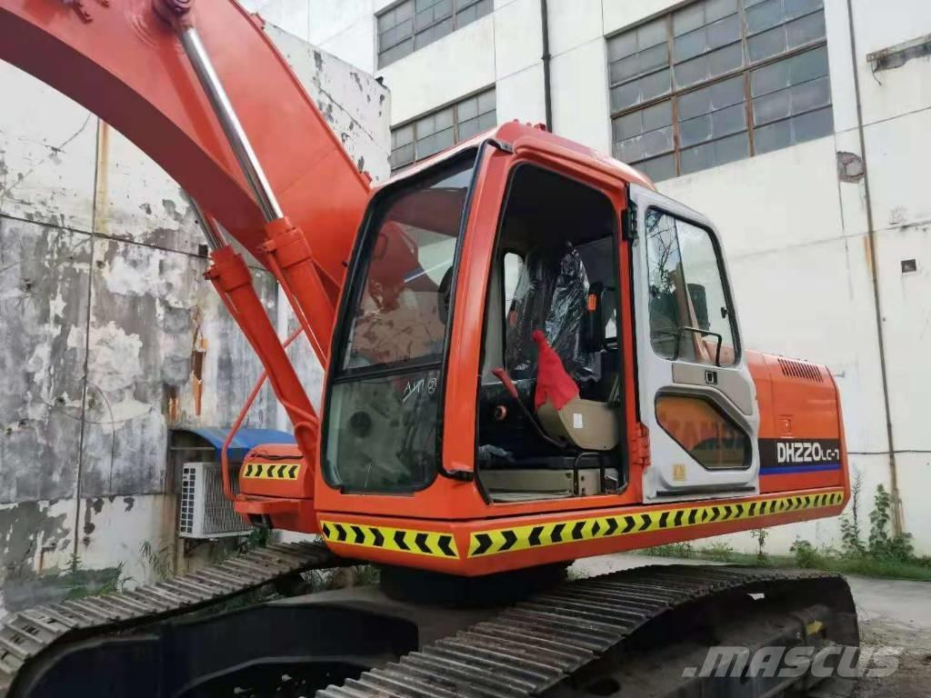 Doosan DH 220 LC-7 Bandgrävare