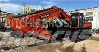 Doosan DX340 Bandgrävare