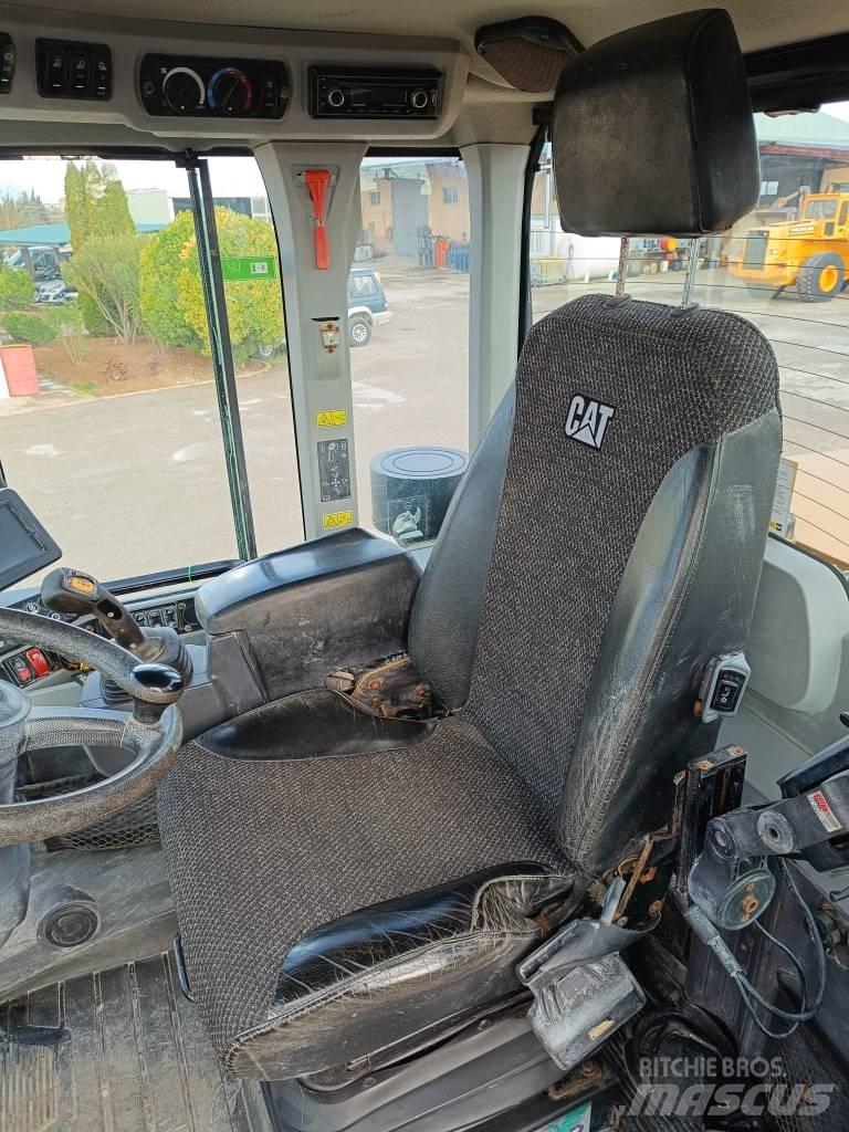 CAT 930M Hjullastare