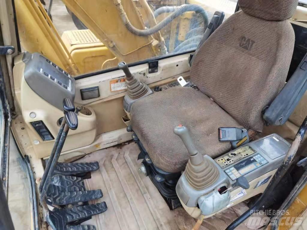 CAT 312 B Bandgrävare