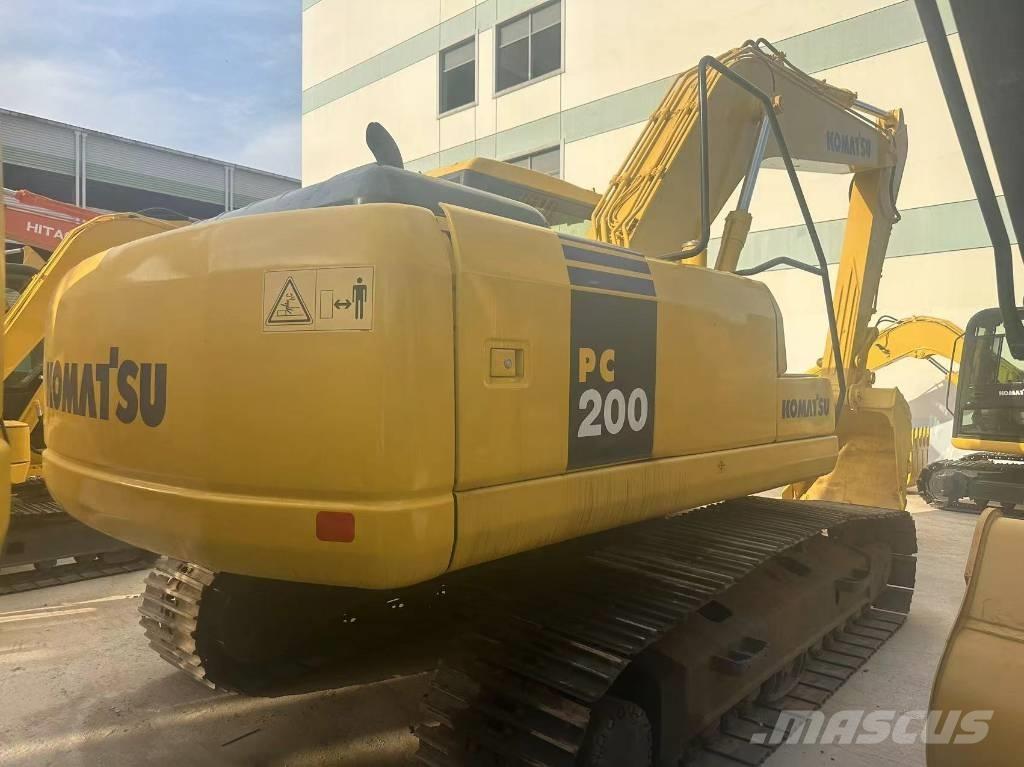 Komatsu PC 200 LC-7 Bandgrävare