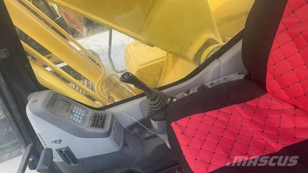 Komatsu PC 200 LC-7 Bandgrävare
