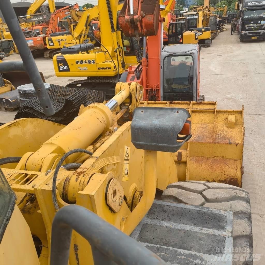 Komatsu WA 600-6 Hjullastare
