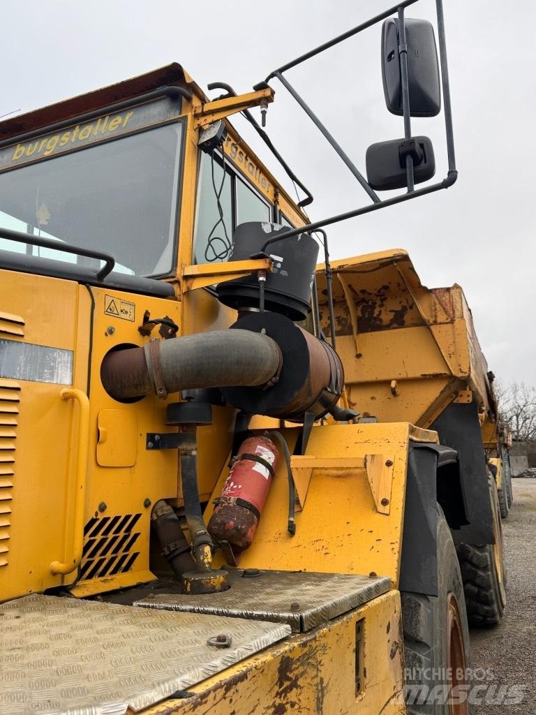 Volvo A 30 C Midjestyrd dumper