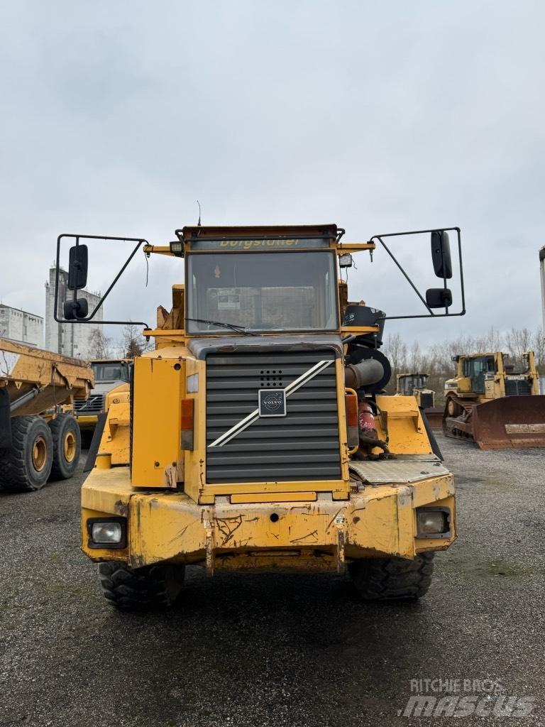 Volvo A 30 C Midjestyrd dumper