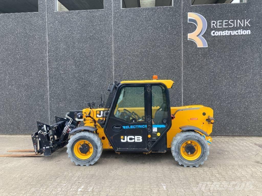 JCB 525-60 E Teleskoplastare