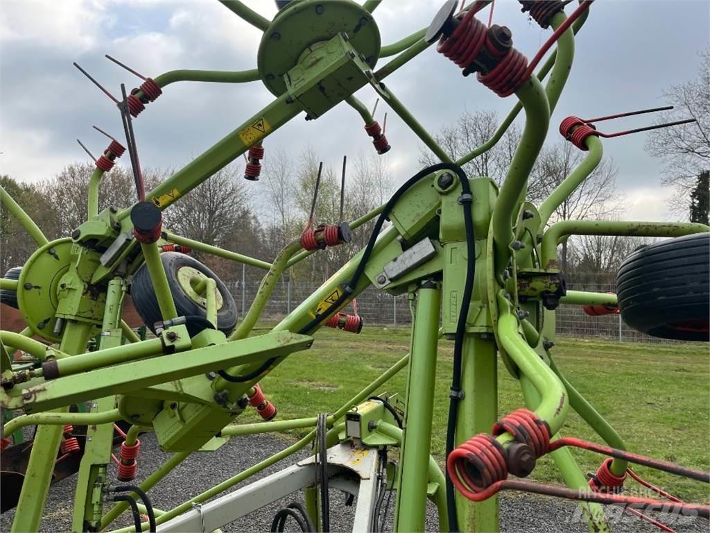 CLAAS VOLTO 770 Vändare och luftare