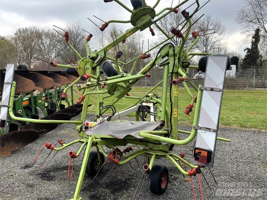 CLAAS VOLTO 770 Vändare och luftare