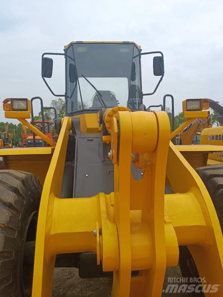 Komatsu WA 380 Hjullastare