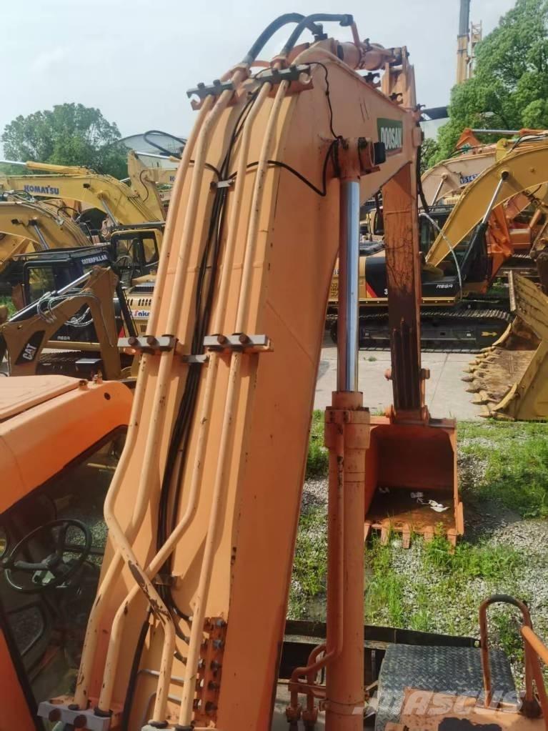 Doosan DH 210 W-7 Hjulgrävare