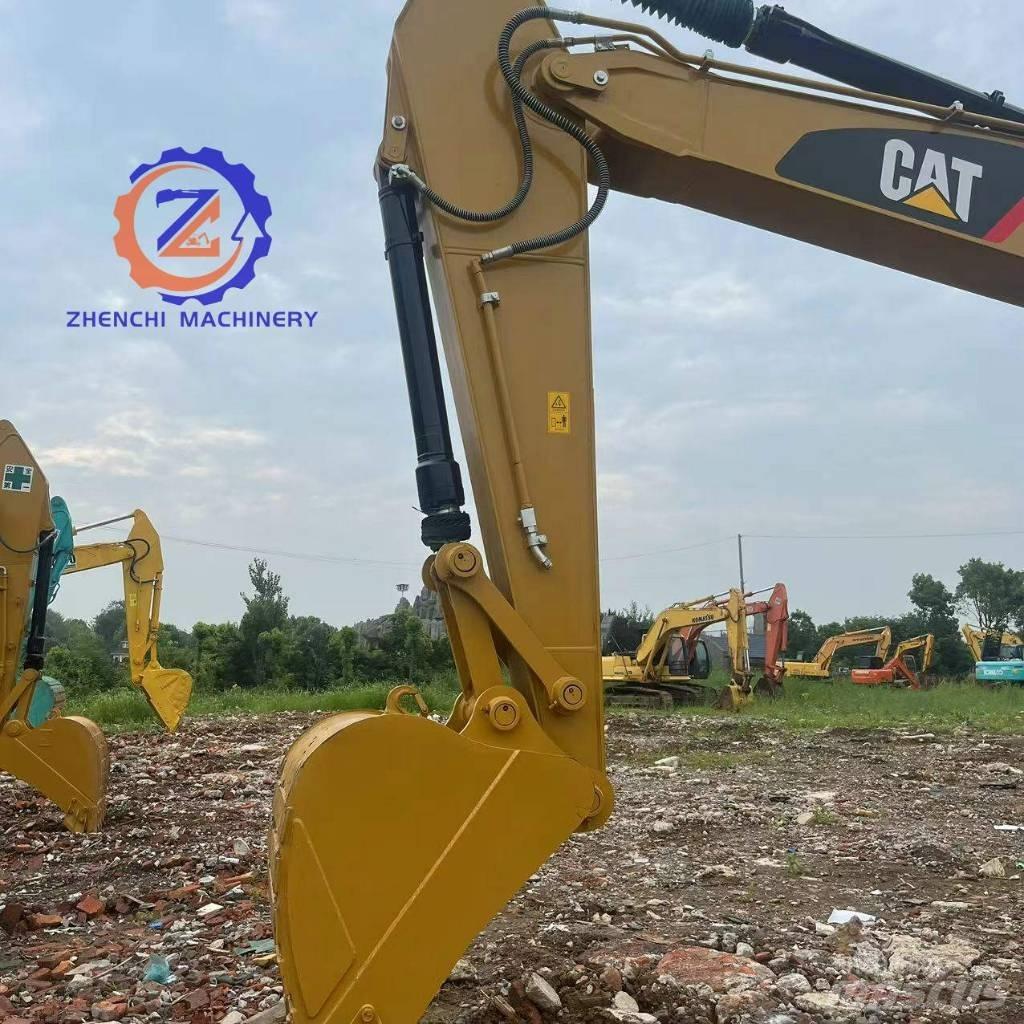CAT 320 D2 Bandgrävare