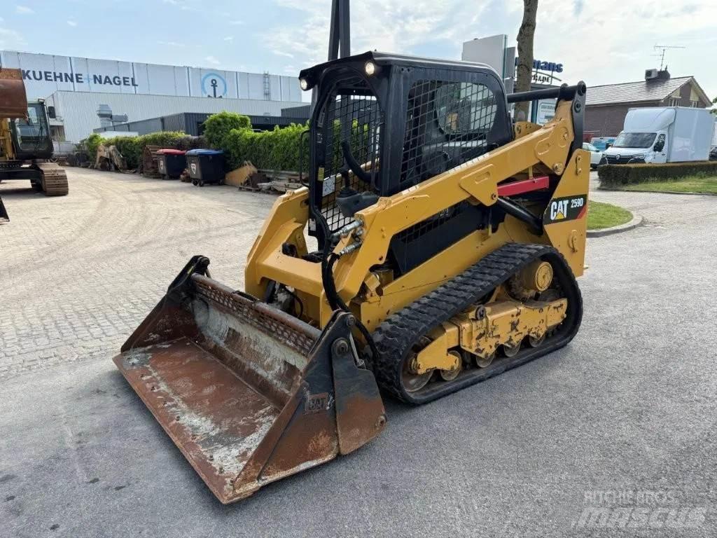 CAT 259D Kompaktlastare