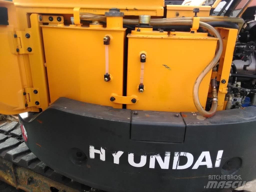 Hyundai 80 CR9-A Bandgrävare