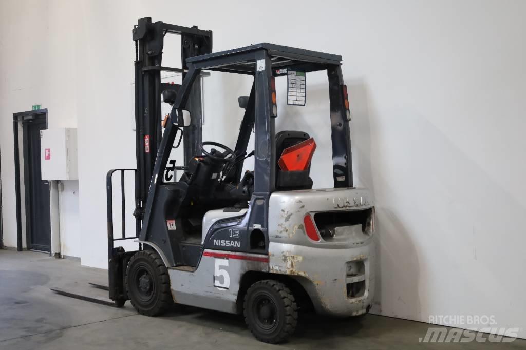 Nissan FLO1A15 Dieselmotviktstruckar