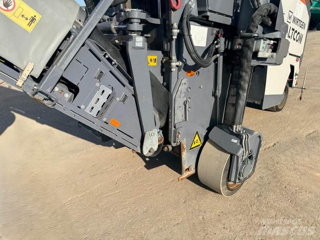 Wirtgen W 50 RI Asfaltskallfräsmaskiner