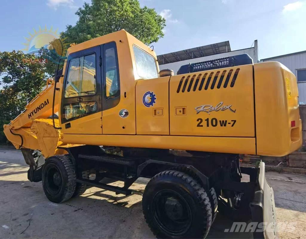Hyundai R210w-7 Hjulgrävare