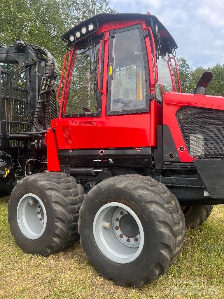 Komatsu 835 Skotare