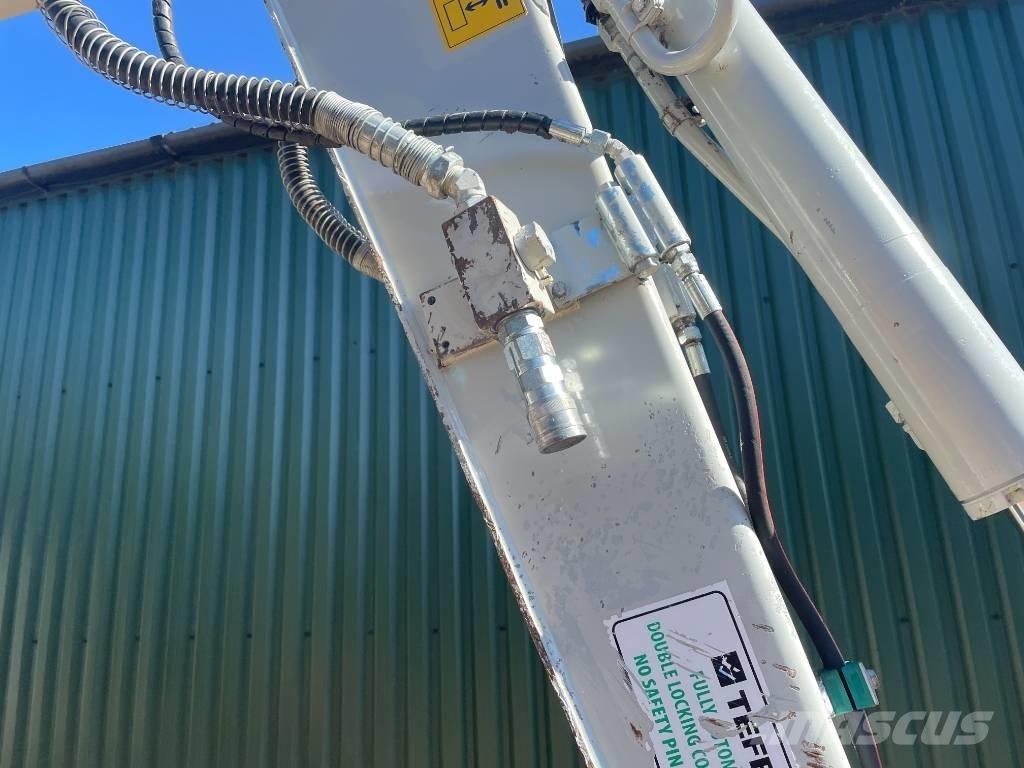 Takeuchi TB 250 Minigrävare < 7t